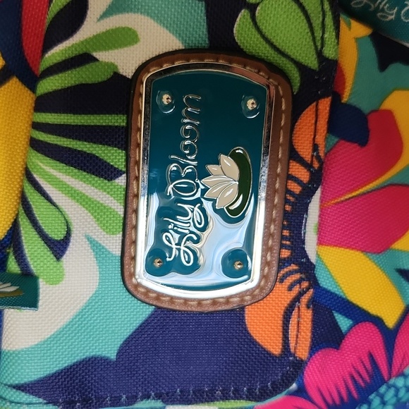 Lily Bloom Floral Fiesta Crossbody - Picture 4 of 16